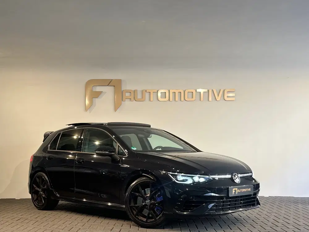 Volkswagen Golf 2.0 TSI R 4Motion Pano uit 2021, foto 3