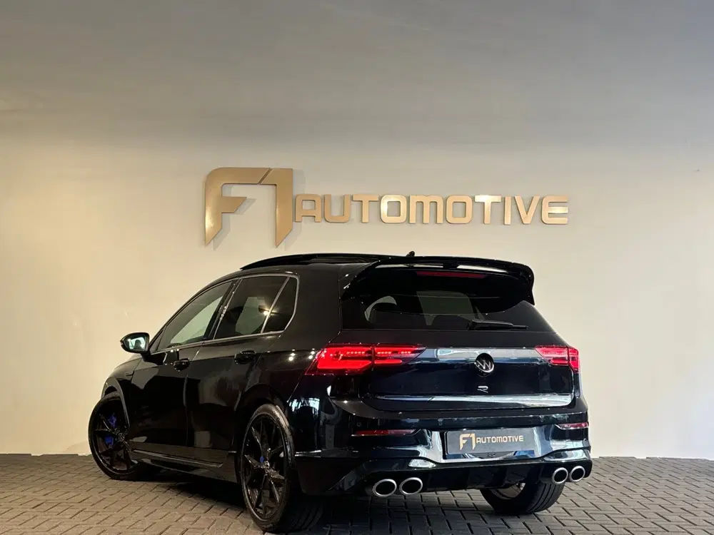 Volkswagen Golf 2.0 TSI R 4Motion Pano uit 2021, foto 6