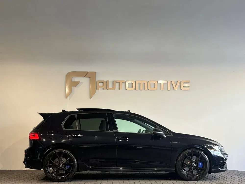 Volkswagen Golf 2.0 TSI R 4Motion Pano uit 2021, foto 8