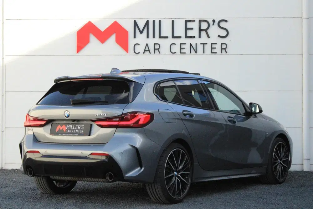 BMW 1-serie 120i High Executive M Sport Pano Cam Kuips uit 2022, foto 4