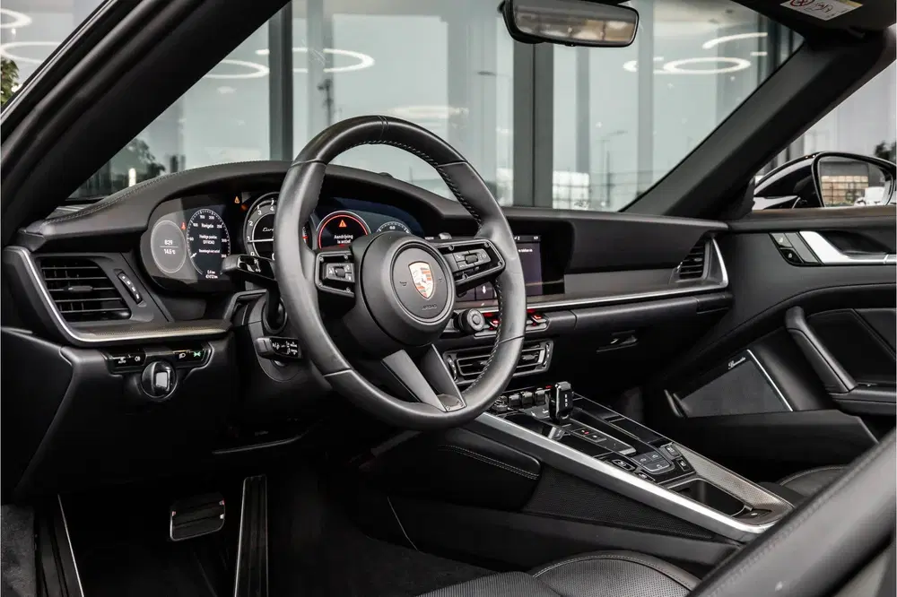 Porsche 911 3.8 Turbo S uit 2020, foto 10