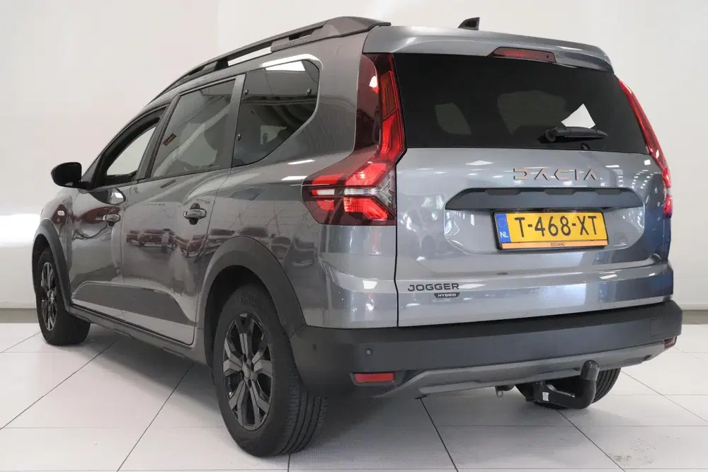 Dacia Jogger 1.6 Hybrid 140 Extreme 7p. uit 2023, foto 6