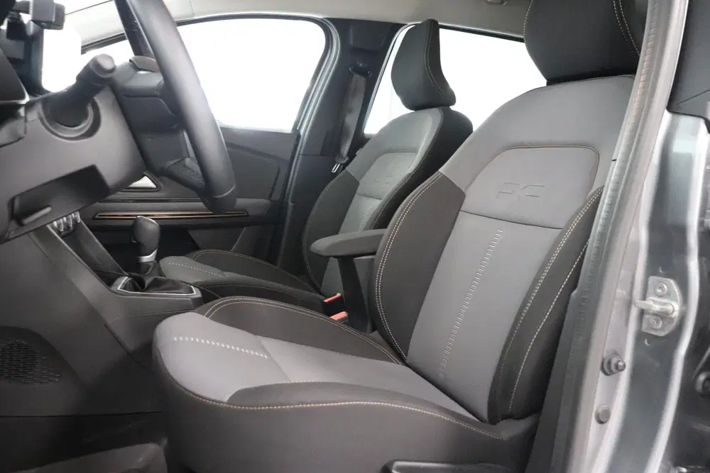 Dacia Jogger 1.6 Hybrid 140 Extreme 7p. uit 2023, foto 7
