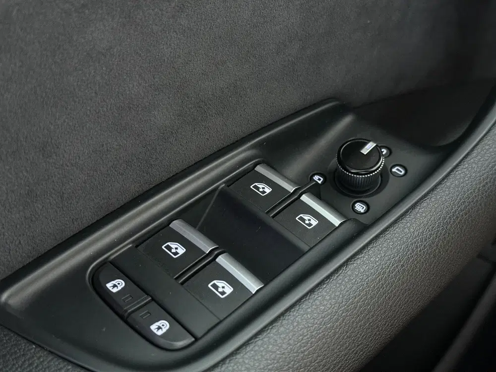 Audi Q7 55 TFSI e quattro Pro Line S uit 2025, foto 15