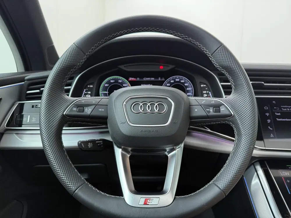 Audi Q7 55 TFSI e quattro Pro Line S uit 2025, foto 9