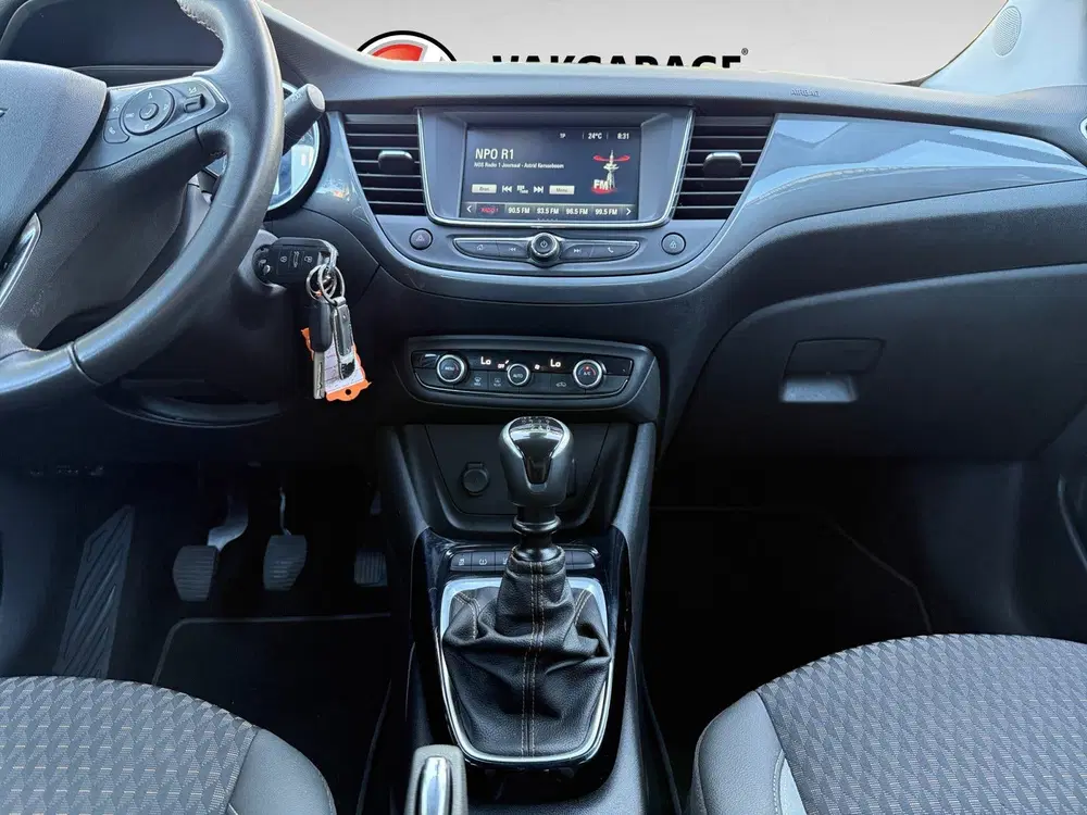 Opel Crossland 1.2 Turbo Innovation uit 2020, foto 14