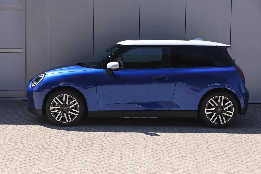 Mini Hatchback Cooper SE uit 2026, foto 7