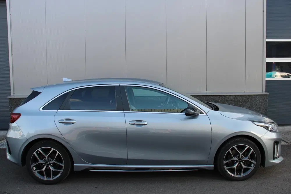 Kia Ceed 1.0 T-GDi GT-Line Business Edition 35DKM uit 2021, foto 2