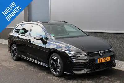 Volkswagen Golf 1.5 eTSI 150PK R-LINE PDC uit 2025