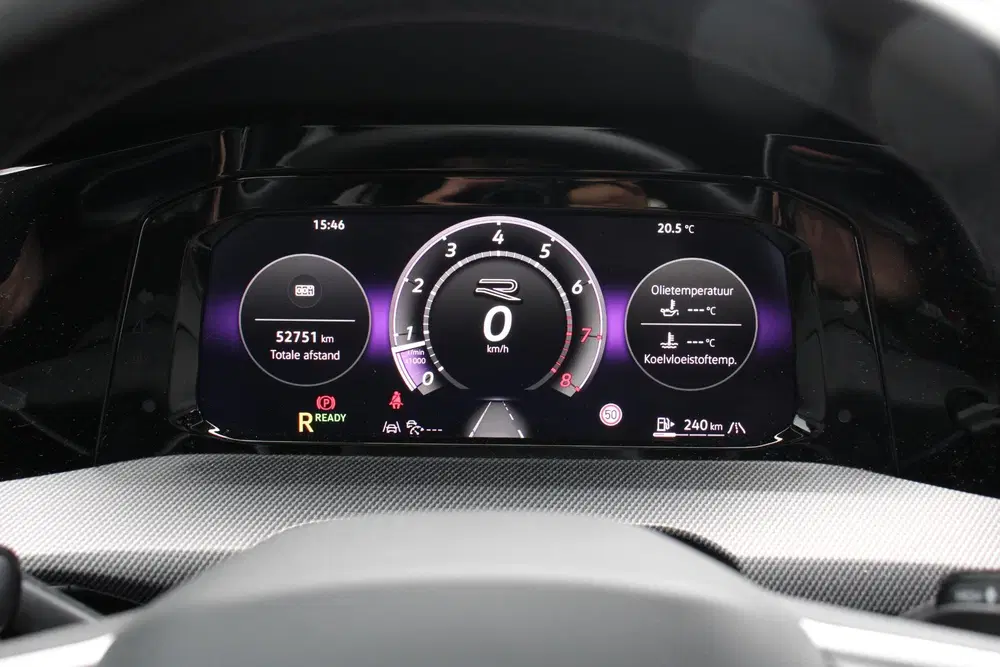 Volkswagen Golf 1.5 eTSI 150PK R-LINE PDC uit 2025, foto 9