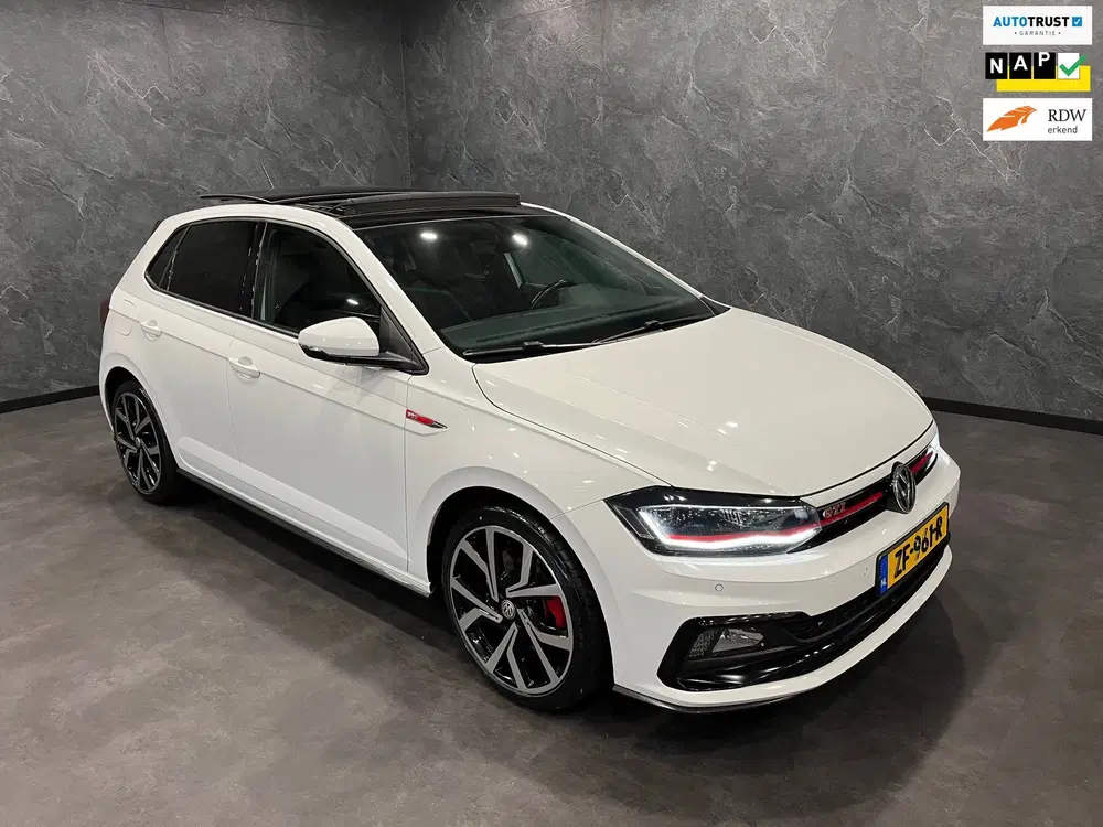 Volkswagen Polo 2.0 TSI GTI DSG 200 PK PANO LED NL AUTO NA uit 2019