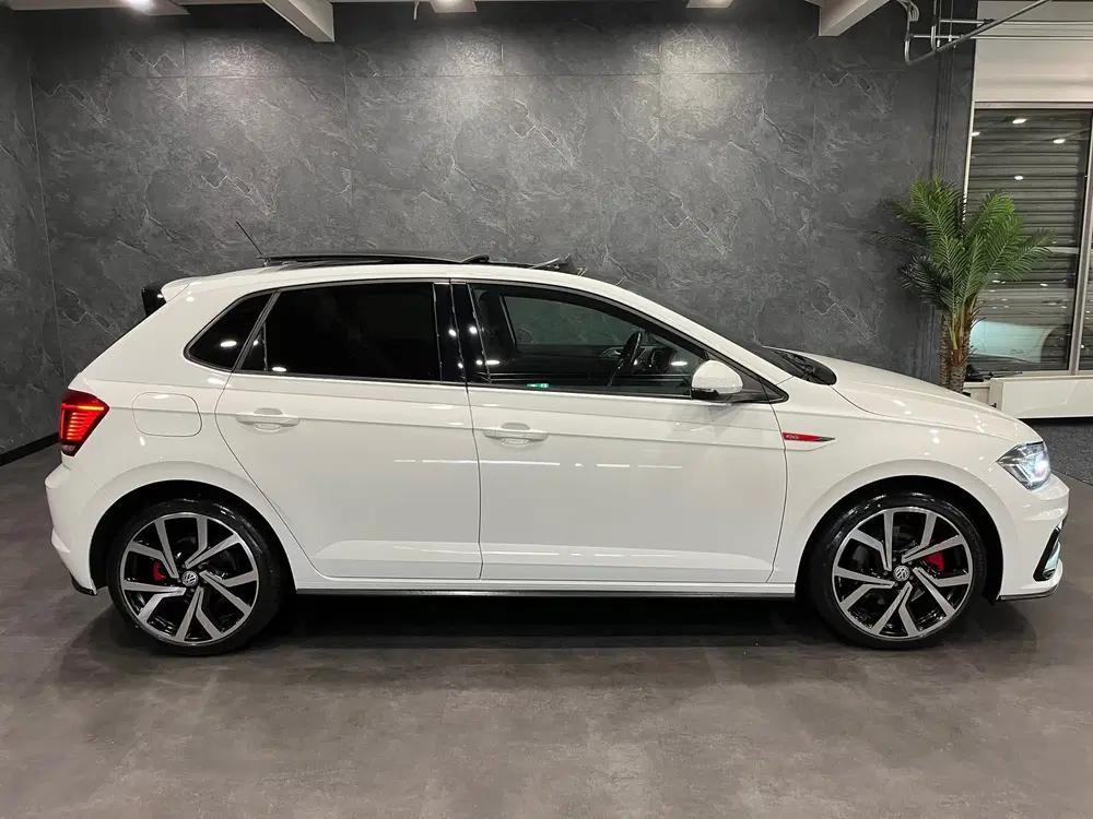 Volkswagen Polo 2.0 TSI GTI DSG 200 PK PANO LED NL AUTO NA uit 2019, foto 15