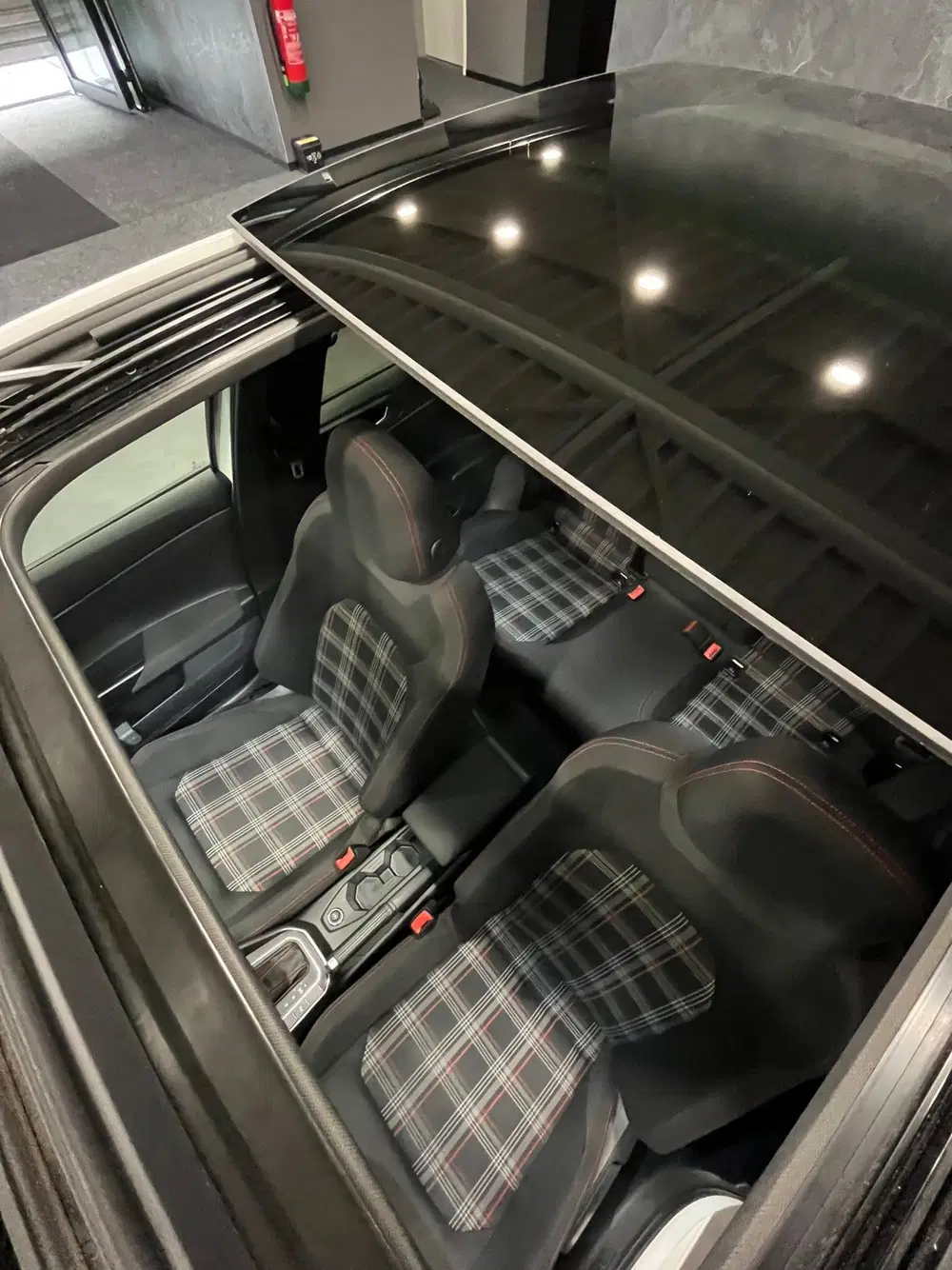 Volkswagen Polo 2.0 TSI GTI DSG 200 PK PANO LED NL AUTO NA uit 2019, foto 3