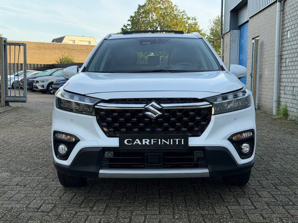 Suzuki S-Cross 1.5 Hybrid Style 102 Pk Automaat uit 2023, foto 11