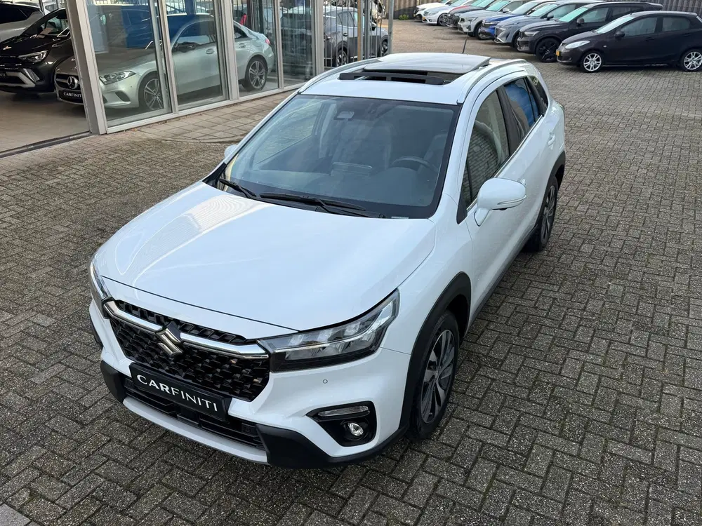 Suzuki S-Cross 1.5 Hybrid Style 102 Pk Automaat uit 2023, foto 13