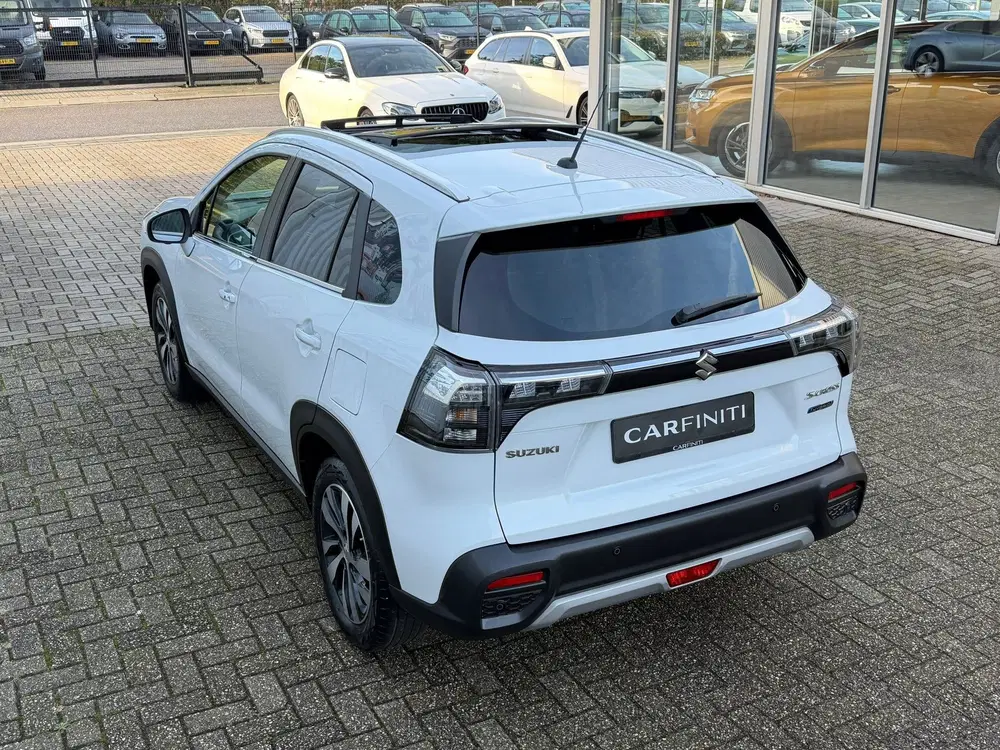 Suzuki S-Cross 1.5 Hybrid Style 102 Pk Automaat uit 2023, foto 14