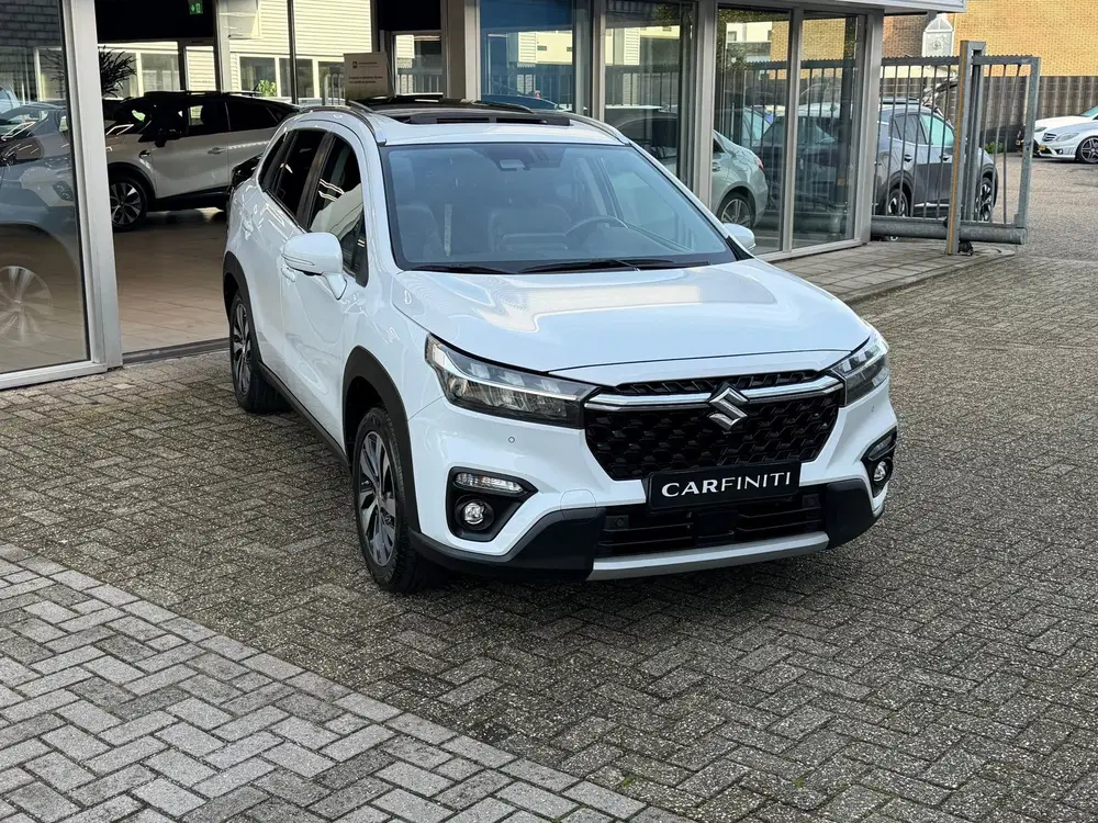 Suzuki S-Cross 1.5 Hybrid Style 102 Pk Automaat uit 2023, foto 5