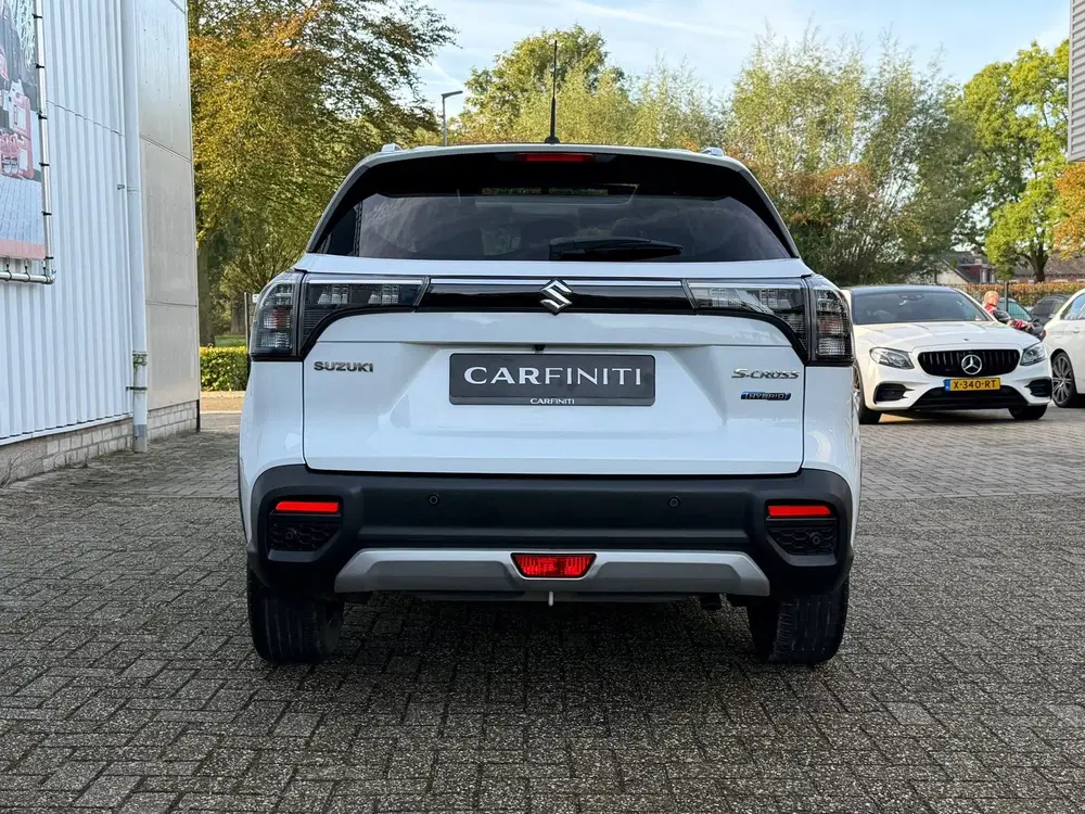 Suzuki S-Cross 1.5 Hybrid Style 102 Pk Automaat uit 2023, foto 7