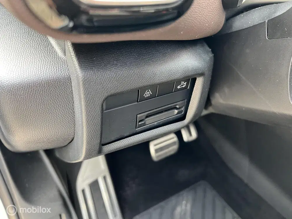 Citroën C5 Aircross Citroen C5 Aircross 1.2 PureTech Shine uit 2020, foto 13