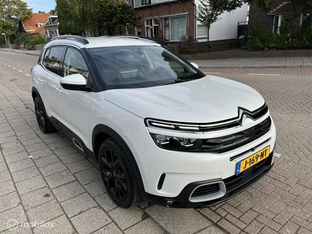 Citroën C5 Aircross Citroen C5 Aircross 1.2 PureTech Shine uit 2020, foto 3