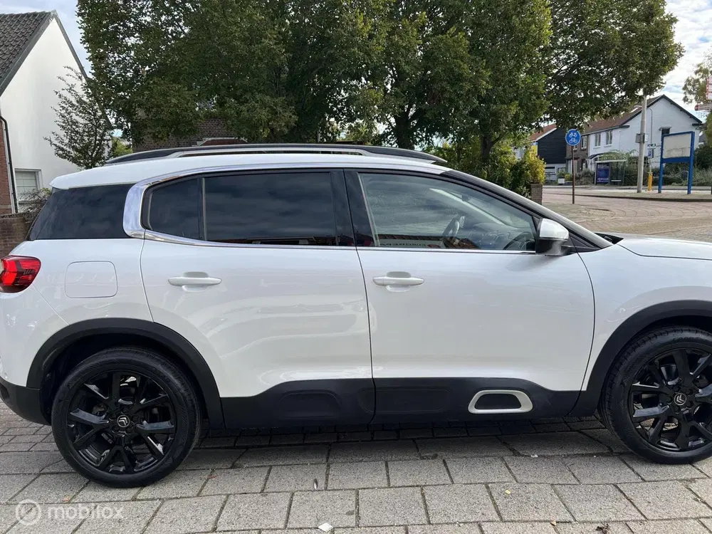 Citroën C5 Aircross Citroen C5 Aircross 1.2 PureTech Shine uit 2020, foto 4