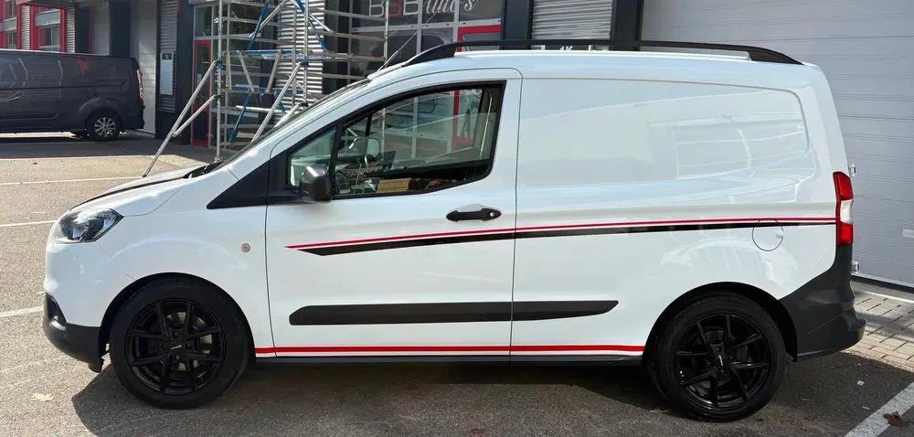 Ford Transit Courier 1.0 Trend EcoBoost S&S Airco Lm.velgen uit 2019, foto 3