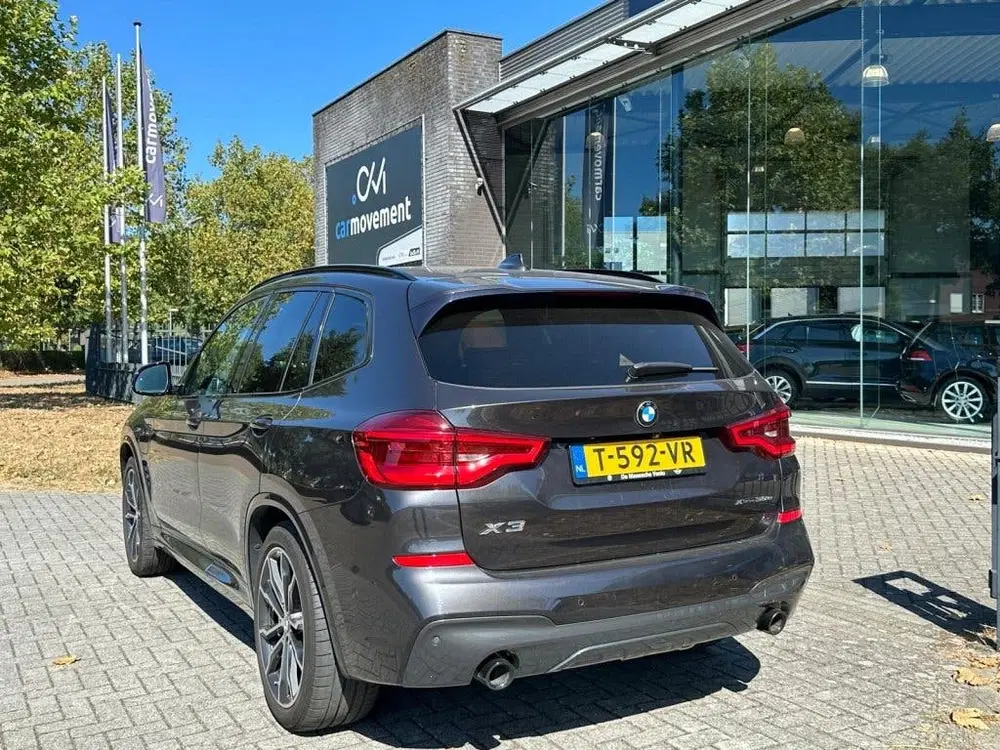 BMW X3 xDrive30e High Ex. M-Pakket I Leder I Pano uit 2021, foto 3
