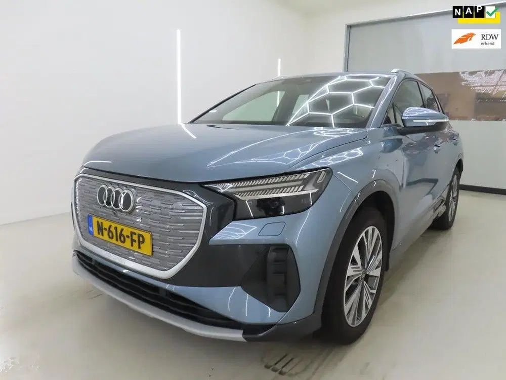 Audi Q4 e-tron 35 Launch edition Advanced 55 kWh SOH 90 uit 2021