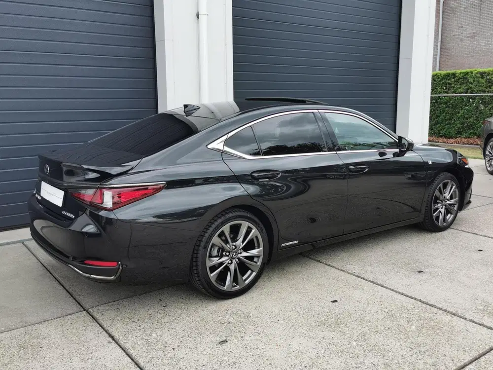 Lexus ES 300h F Sport 2021 uit 2021, foto 12