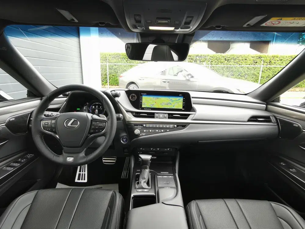 Lexus ES 300h F Sport 2021 uit 2021, foto 9