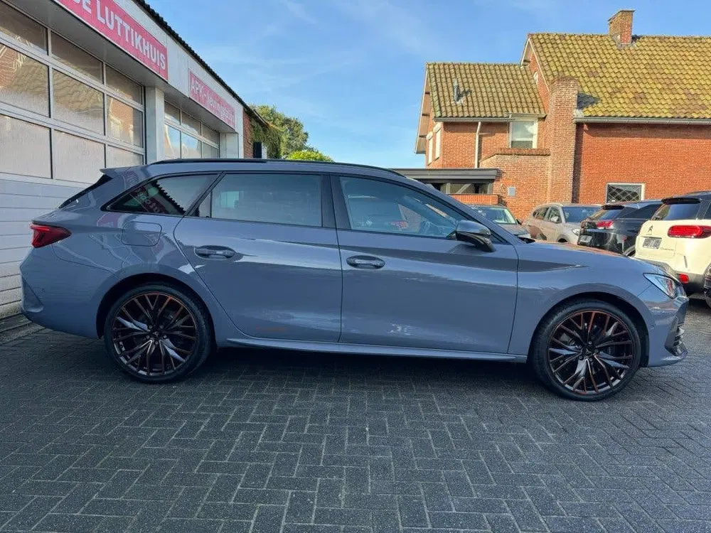 Cupra Leon 1.4 e-Hybrid VZ Copper Adrenaline 24 uit 2021, foto 5