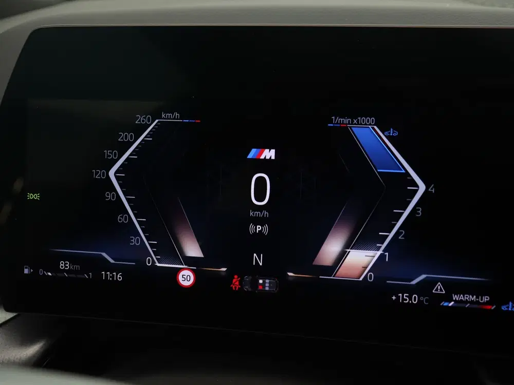 BMW 2-serie 220i Active Tourer M Sport (bj 2023 uit 2023, foto 3