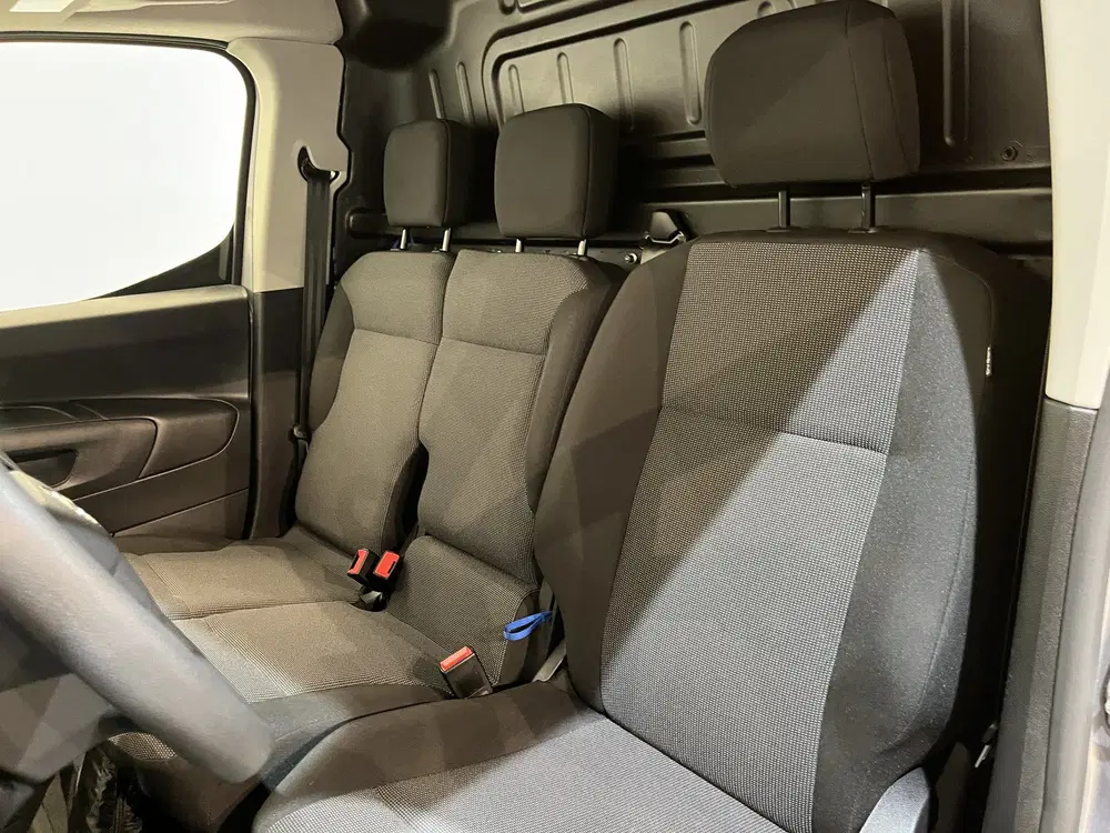 Opel Combo 1.5 BlueHDi 100 S&S L2 uit 2024, foto 8