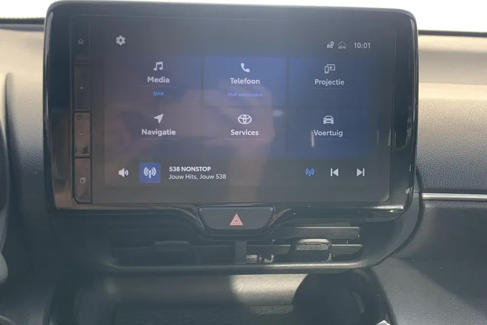 Toyota Yaris Cross 1.5 Hybrid Dynamic uit 2022, foto 15