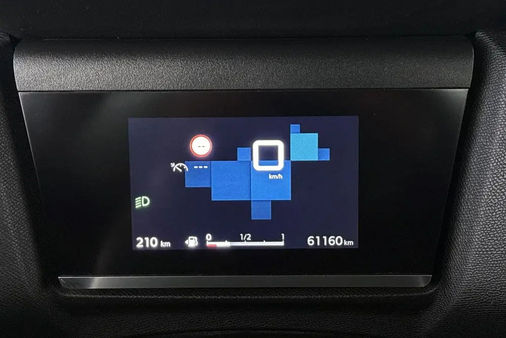 Citroën C4 Citroen C4 X 1.2 Puretech 100 You Apple Ca uit 2024, foto 10