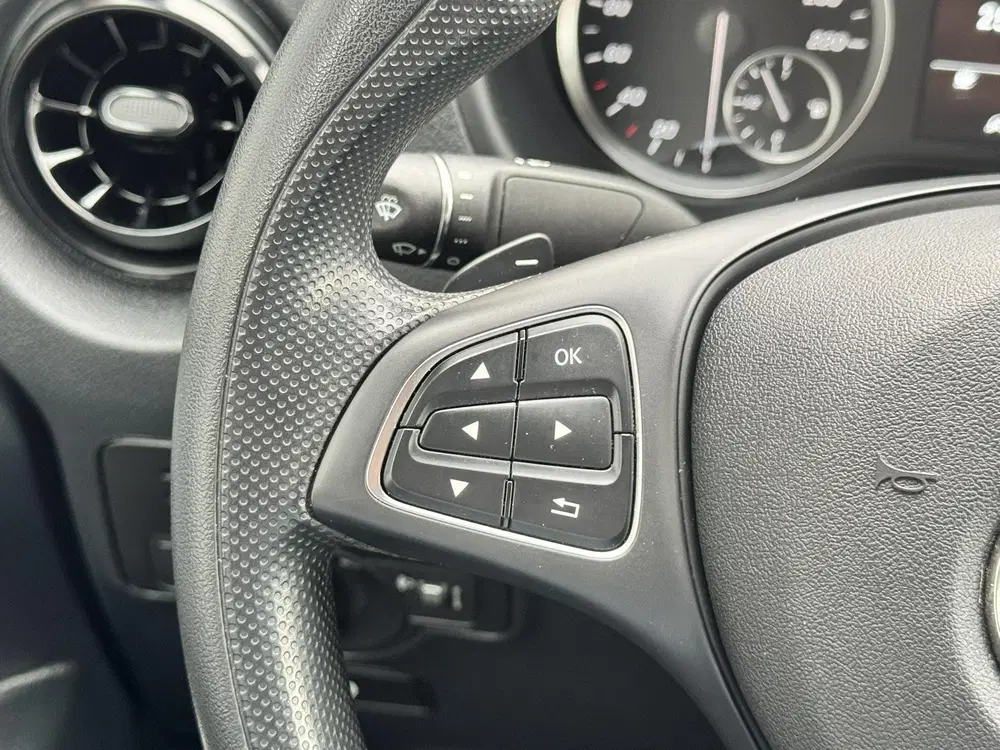 Mercedes-Benz Vito 114 L2 uit 2024, foto 12