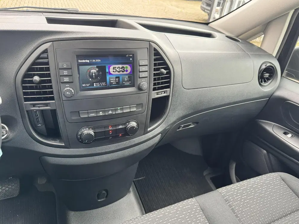 Mercedes-Benz Vito 114 L2 uit 2024, foto 15