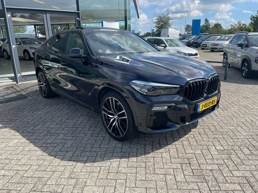 BMW X6 XDrive30d High Executive uit 2020, foto 4