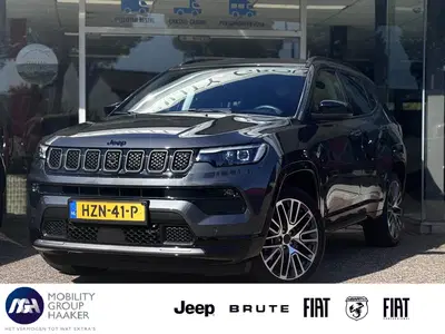 Jeep Compass 4xe 240 Plug-in Hybrid Electric Summit uit 2025