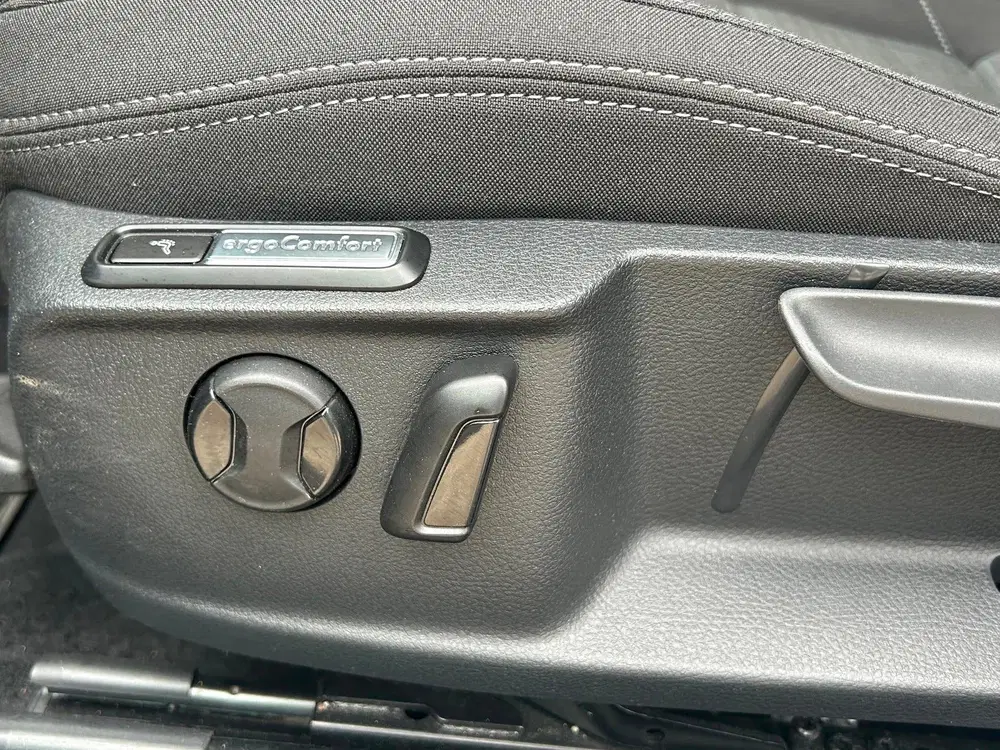 Volkswagen Passat 1.5 TSI 150PK DSG uit 2022, foto 14