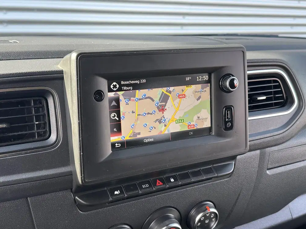 Renault Master T35 2.3 dCi 135 L2H2 Airco uit 2023, foto 14