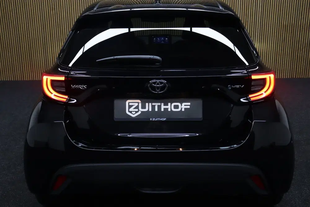 Toyota Yaris 1.5 Hybrid 115 Dynamic + Comfort Pack uit 2025, foto 5