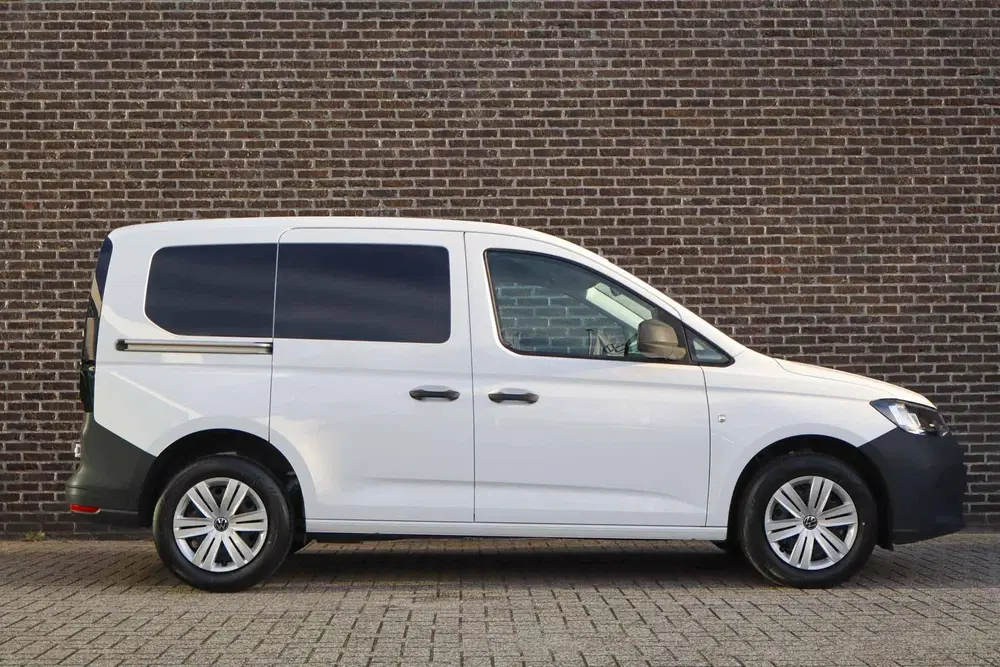 Volkswagen Caddy 2.0 TDI 122pk DSG Trend uit 2023, foto 3