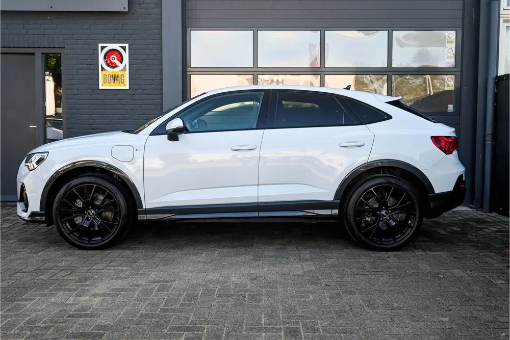 Audi Q3 45 TFSI e S line ACC uit 2021, foto 6