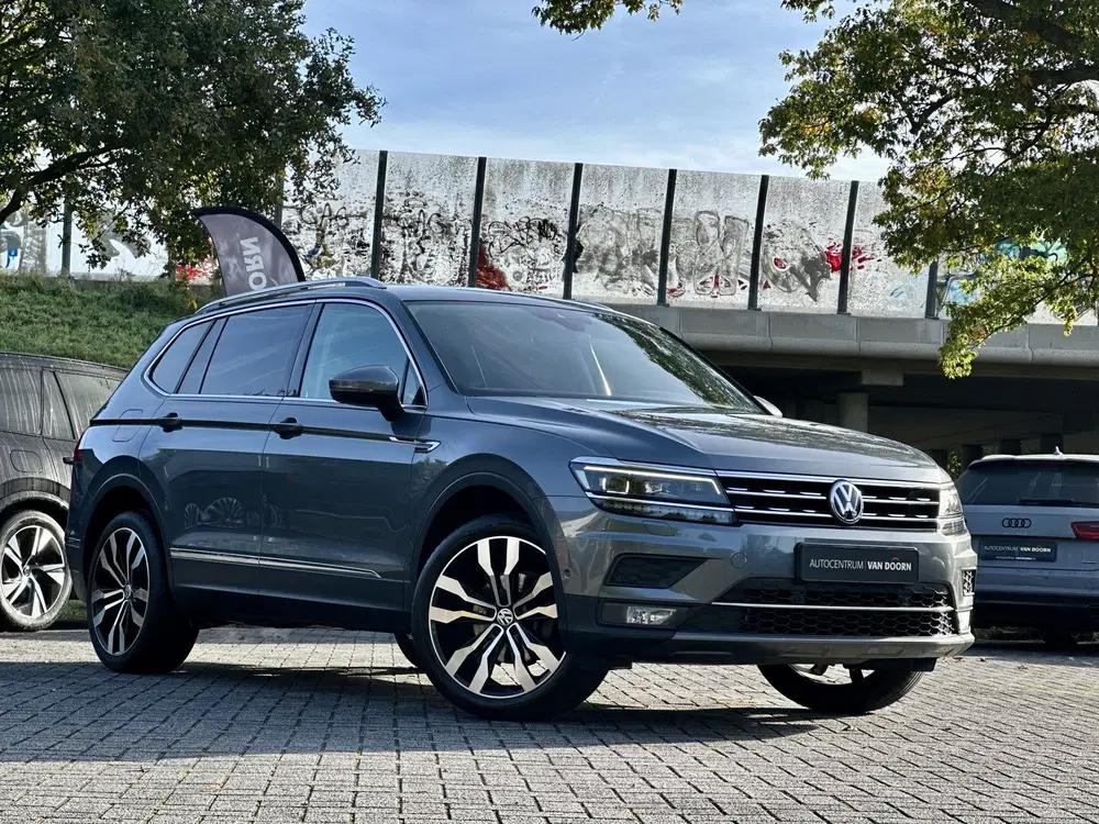 Volkswagen Tiguan Allspace 1.5 TSI uit 2019, foto 2