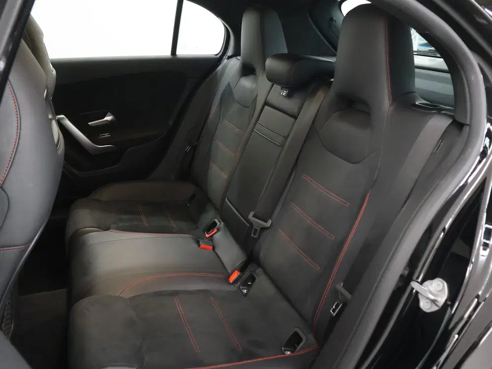 Mercedes-Benz A-Klasse 180 Premium Plus uit 2022, foto 11