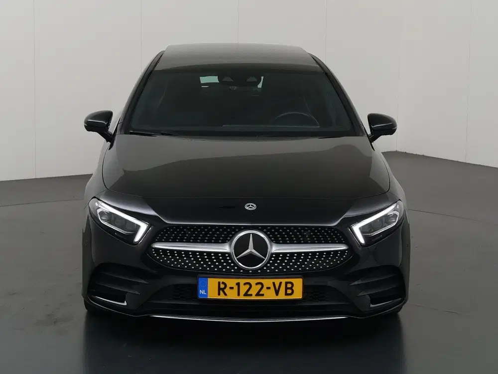 Mercedes-Benz A-Klasse 180 Premium Plus uit 2022, foto 3