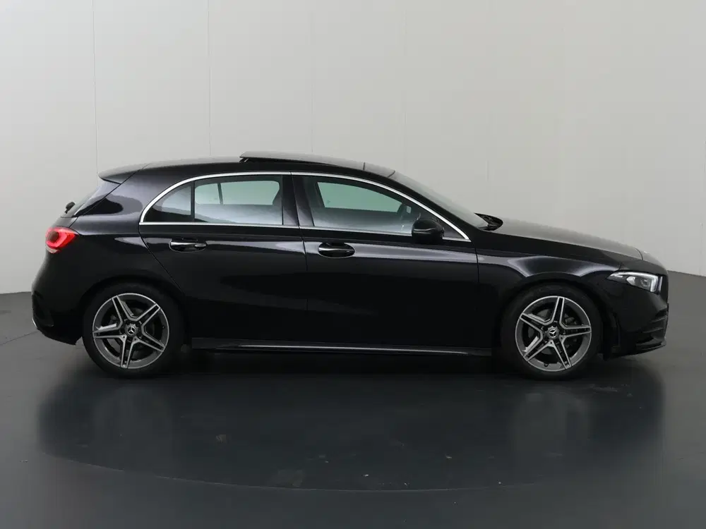 Mercedes-Benz A-Klasse 180 Premium Plus uit 2022, foto 6