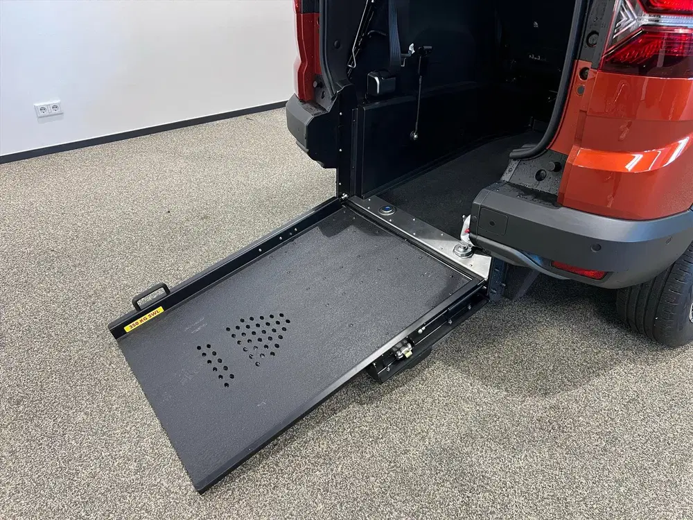 Dacia Jogger Rolstoelauto 5+1 uit 2024, foto 11