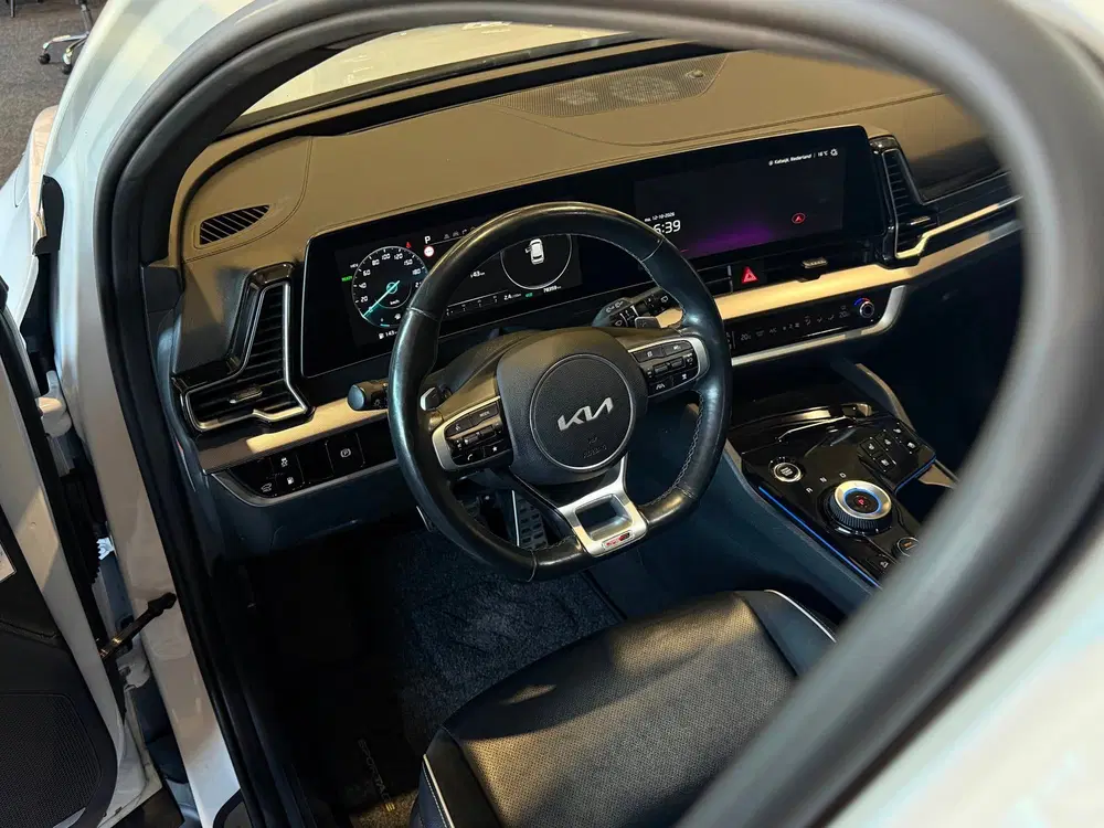 Kia Sportage 1.6 T-GDi Plug-in Hybrid AWD GT-Line uit 2022, foto 3
